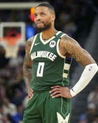 开云下载-利拉德确定错过季后赛开局 雄鹿注定一轮游？