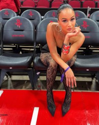 开云-体坛女神盘点：杰伦·格林40岁女友，好莱坞千万级粉丝网红Draya Michele